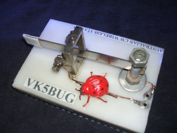 VK5BUG's homebrew cootie key #1, right view, click to enlarge picture.
